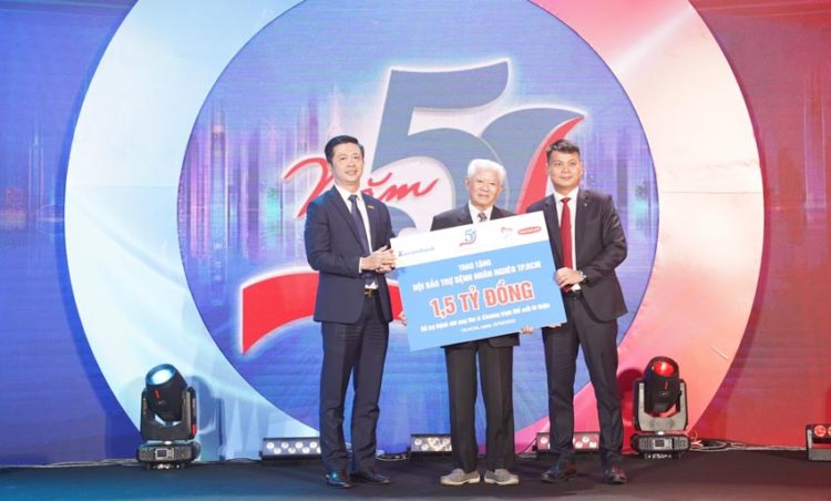 Dai-ichi Life Việt Nam và Sacombank cùng triển khai các hoạt động từ thiện xã hội - 2