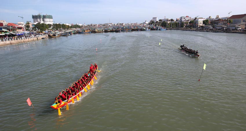 Lễ hội đua thuyền trên sông Cà Ty Phan Thiết Xuân Quý Mão 2023 - 10