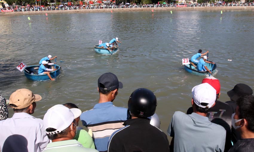 Lễ hội đua thuyền trên sông Cà Ty Phan Thiết Xuân Quý Mão 2023 - 7