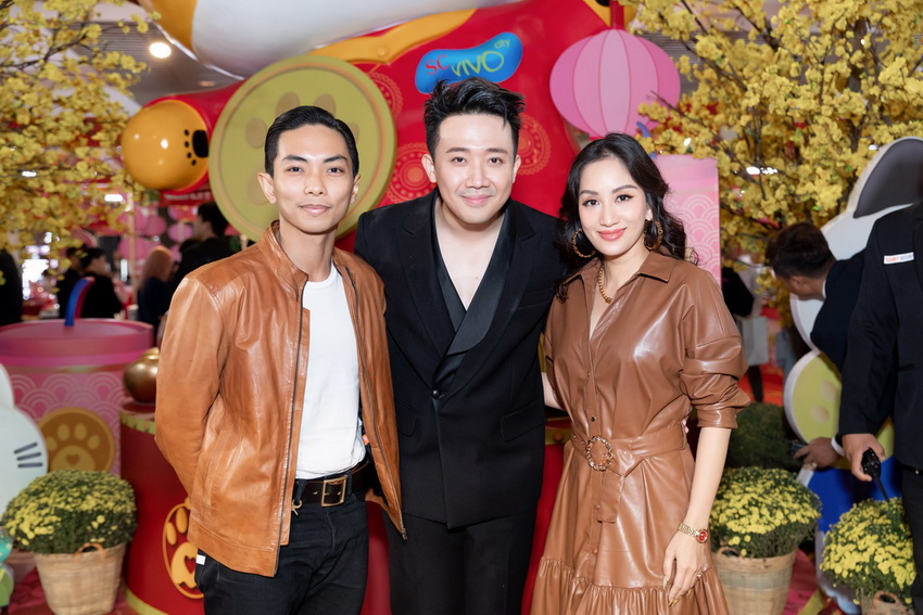 Sao Việt nô nức chúc mừng Trấn Thành ra mắt phim Nhà Bà Nữ 5