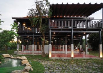Cải tạo một ngôi nhà sàn cũ