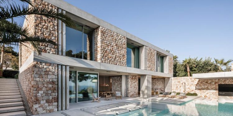 Casa Fly - Tôn trọng yếu tố bản địa