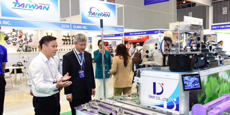 Triển lãm Autotech & Accessories trở lại vào tháng 5/2023 với chủ đề 'Chuyển mình bứt phá' - 1