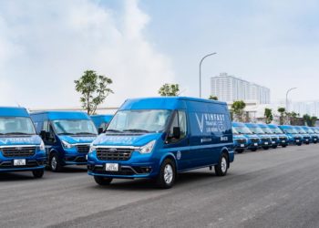 Vinfast triển khai dịch vụ sạc pin lưu động 24/7 trên toàn quốc - 1