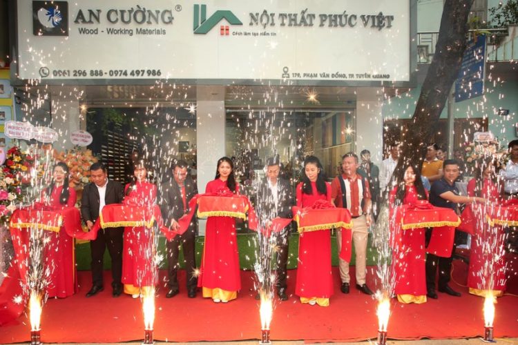 Khai trương showroom hợp tác Gỗ An Cường – Nội Thất Phúc Việt tại TP. Tuyên Quang