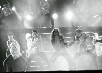 Bộ phim tài liệu đầu tiên của Mỹ Tâm sẽ khởi chiếu từ ngày 8/4/2023 01