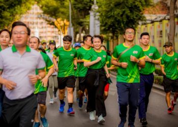 Hơn 8.000 người tham gia “Ngày chạy vì sức khỏe toàn dân” tại TP. Hồ Chí Minh