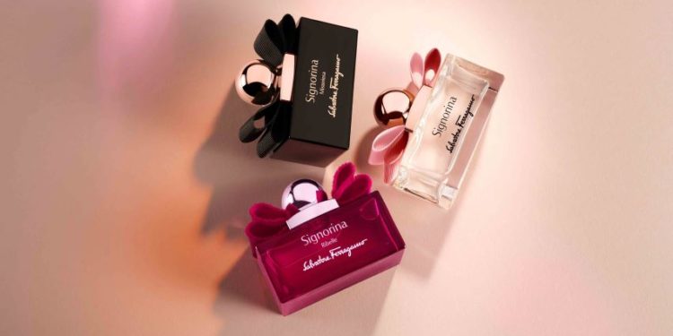 Khám phá cá tính độc đáo của bộ sưu tập nước hoa Salvatore Ferragamo Signorina