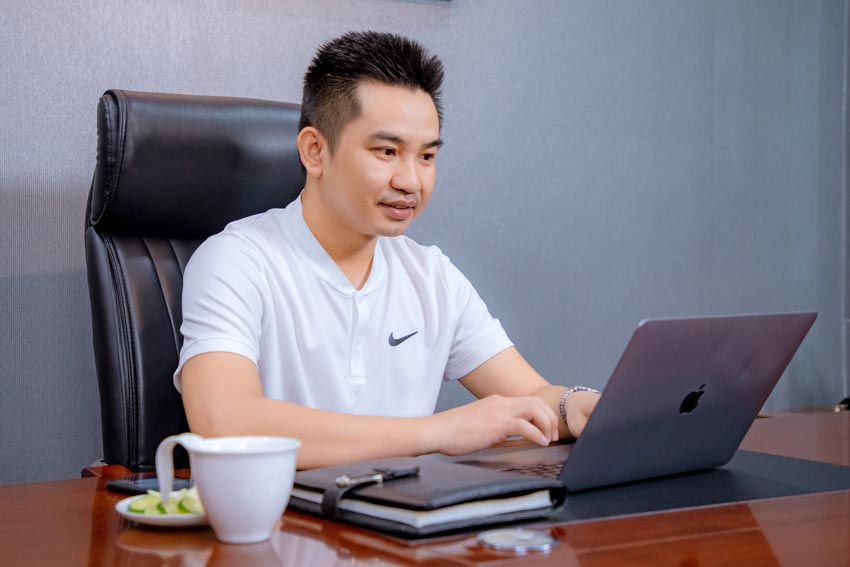 CEO Trần Lâm chia sẻ kinh nghiệm 'thực chiến' nhiều năm trên thương mại điện tử - 2