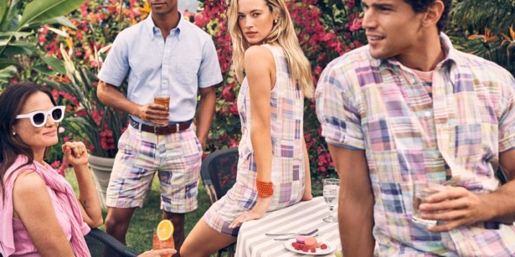 Trang phục thể thao tỏa sáng qua bộ sưu tập Brooks Brothers mùa xuân 2023 - 2