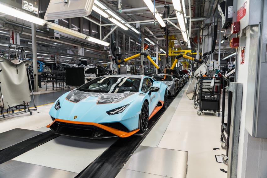 Automobili Lamborghini - Hành trình 60 năm phát triển của nhà máy và những tên tuổi siêu xe - 3