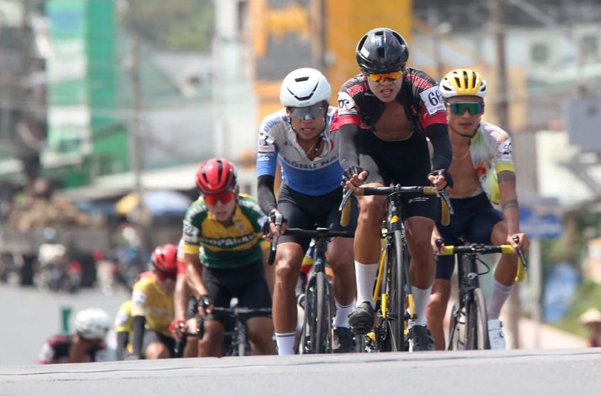 Cúp Xe đạp HTV – Tôn Đông Á lần thứ 35 – 2023: Tay đua Trần Tuấn Kiệt lần thứ 3 thắng chặng - 6