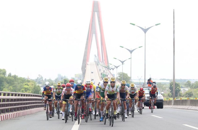 Cúp Xe đạp HTV – Tôn Đông Á lần thứ 35 – 2023: Tay đua Trần Tuấn Kiệt lần thứ 3 thắng chặng - 9