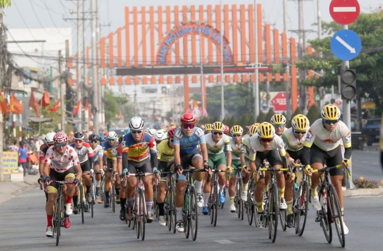 Đua Xe đạp HTV – Tôn Đông Á   lần thứ 35 – 2023: Baasankhuu Myagmarsuren đem chiến thắng chặng đầu tiên cho Đồng Nai - 1