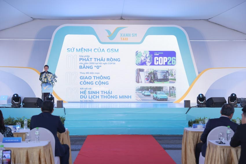 Khai trương hãng taxi thuần điện đầu tiên tại Việt Nam - 1