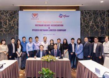 Pfizer Việt Nam ký kết Biên bản ghi nhớ dự án 'Sức khỏe Tim mạch cộng đồng' với Hội Tim Mạch Học Việt Nam - 1