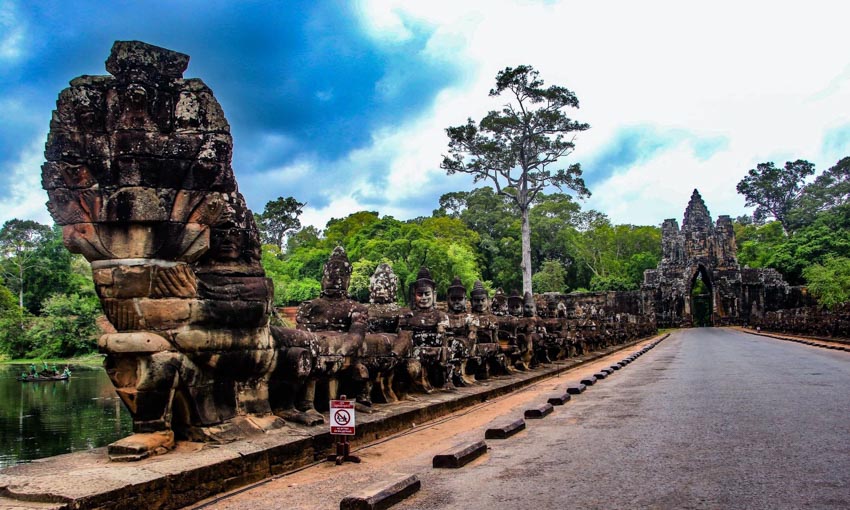 Chùm ảnh các tay đua nữ thi đấu vòng quanh Angkor Wat - 14