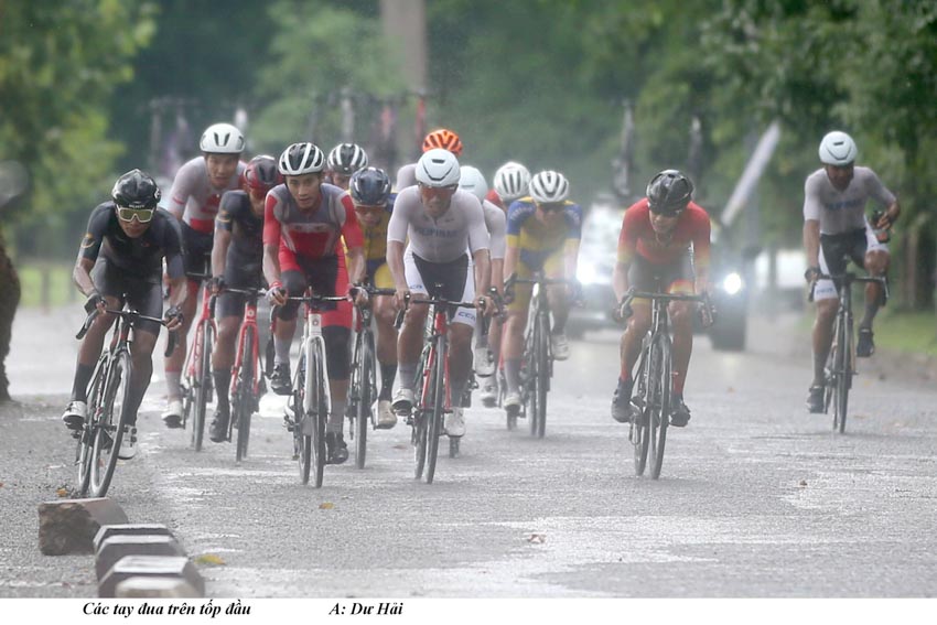 Cơn mưa không đủ sức giải toả cơn khát Vàng của xe đạp Việt Nam - 10