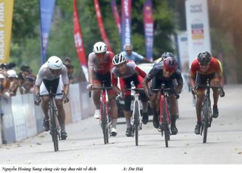 Cơn mưa không đủ sức giải toả cơn khát Vàng của xe đạp Việt Nam - 5