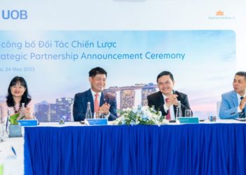 UOB Vietnam Airlines