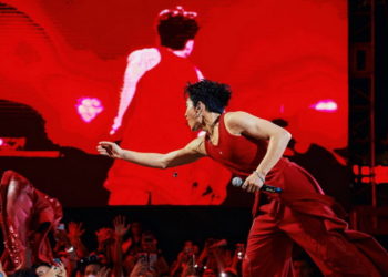 MONO cao hứng với màn remix ca khúc: Đang buồn tự nhiên vui ngang 1