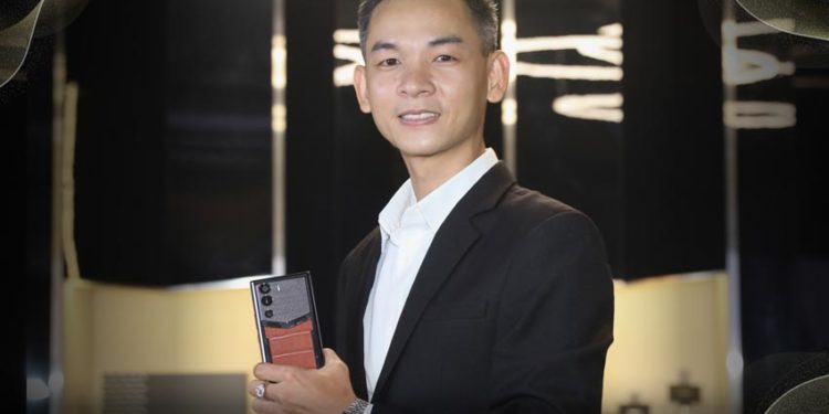 CEO Vertu Việt Nam: 'Điện thoại siêu sang vẫn bán chạy, dù kinh tế khó khăn đến mấy' - 7