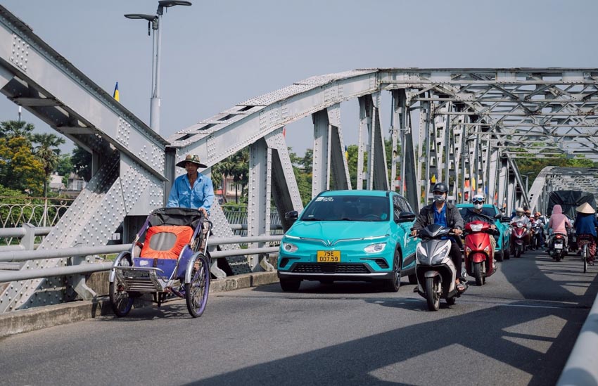 Taxi Xanh SM ra mắt tại Huế, ưu đãi lên đến 50% giá trị chuyến đi - 1