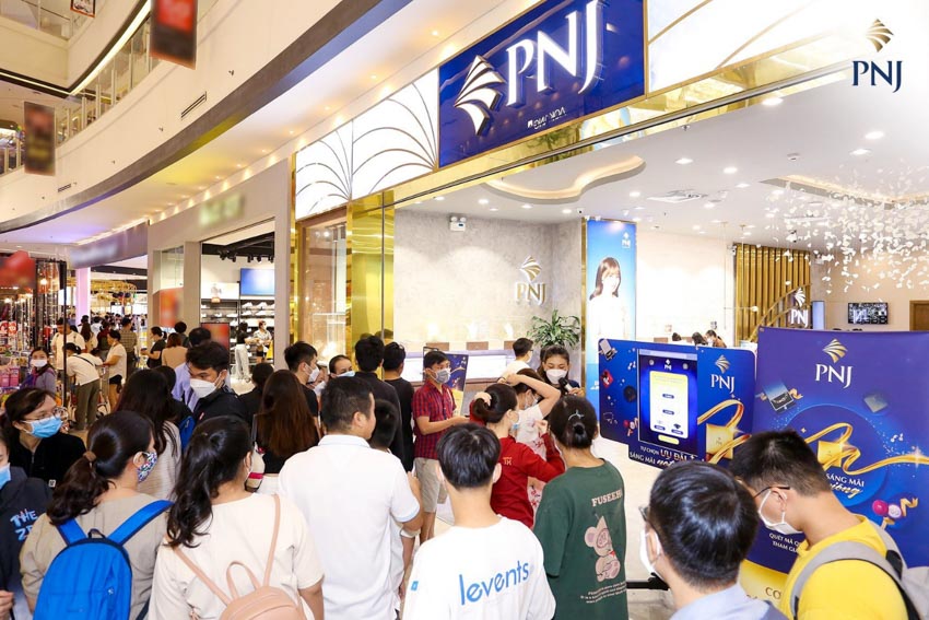 Retail Asia vinh danh PNJ 'Sáng kiến tiếp thị bán lẻ của năm' - 1