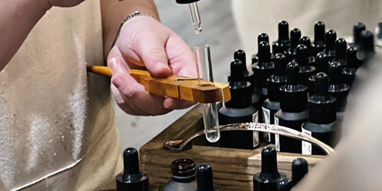 Workshop Loving Scents 2: Hoạt động sáng tạo nước hoa với hương vị cá tính và ý nghĩa -5