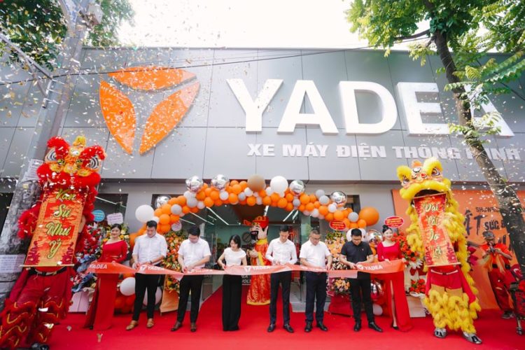 YADEA: Khai trương showroom đầu tiên tại Việt Nam - 3