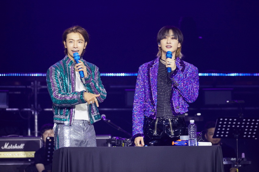 D&E WORLD TOUR FANCON - [DElight PARTY] chính thức về Việt Nam 7