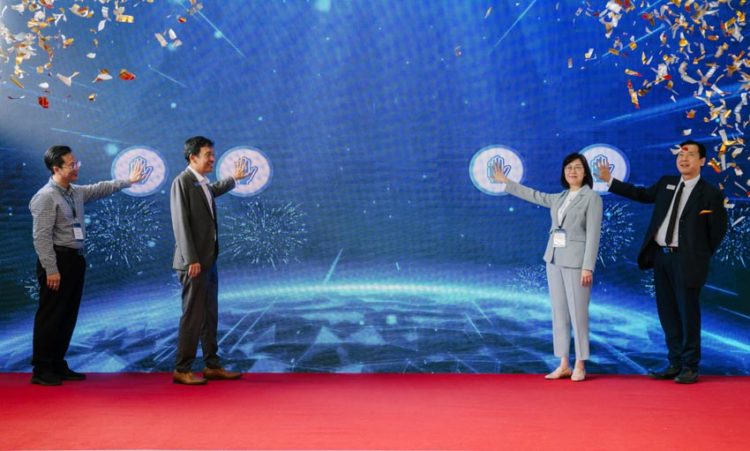 Khai mạc triển lãm quốc tế MTA Vietnam về cơ khí chính xác và sản xuất chế tạo - 4