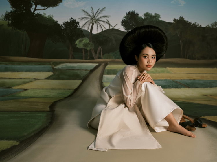 Phương Mỹ Chi kế thừa và phát huy giá trị văn học với album “Vũ trụ cò bay” 1