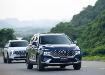 Giá bán lẻ cực kỳ hấp dẫn cho Hyundai Tucson và Santa Fe sau cú giảm giá lớn