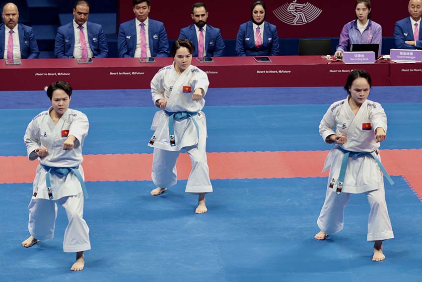 Karate mang về HCV nội dung Kata đồng đội nữ tại Asiad 19 - 2