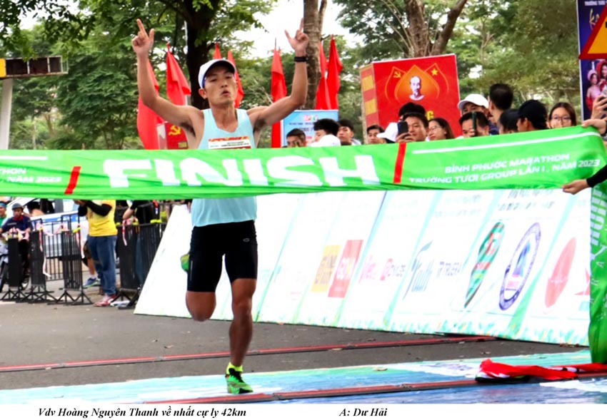 Gỉải Bình Phước Marathon Trường Tươi Group thành công tốt đẹp - Thị xã Phước Long dậy sóng với hơn 3 ngàn bước chân cùng chạy - 18