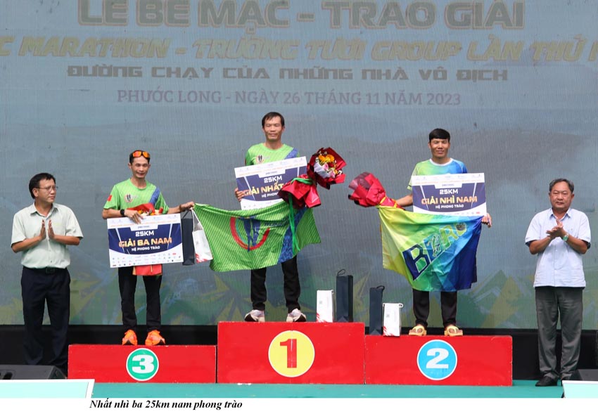 Gỉải Bình Phước Marathon Trường Tươi Group thành công tốt đẹp - Thị xã Phước Long dậy sóng với hơn 3 ngàn bước chân cùng chạy - 16