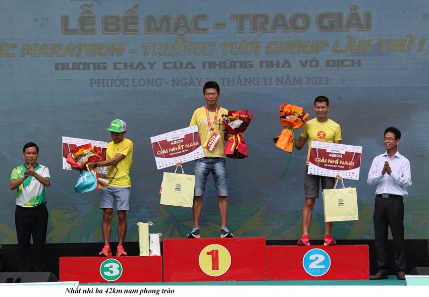 Gỉải Bình Phước Marathon Trường Tươi Group thành công tốt đẹp - Thị xã Phước Long dậy sóng với hơn 3 ngàn bước chân cùng chạy - 14