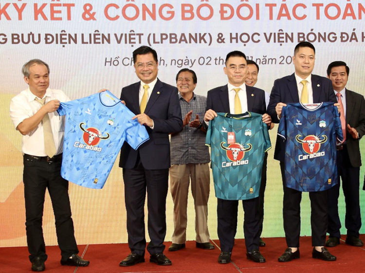 LPBank-HAGL: Khởi đầu mới trong sự hợp tác đào tạo bóng đá và phát triển cộng đồng
