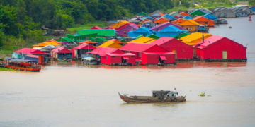 làng nổi Châu Đốc
