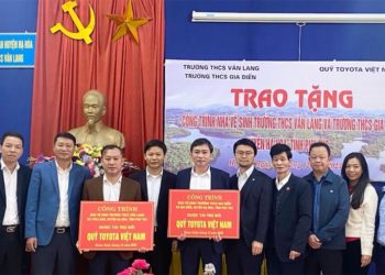 Quỹ Toyota Việt Nam hỗ trợ xây dựng nhà vệ sinh cho trường học ở vùng sâu, vùng xa