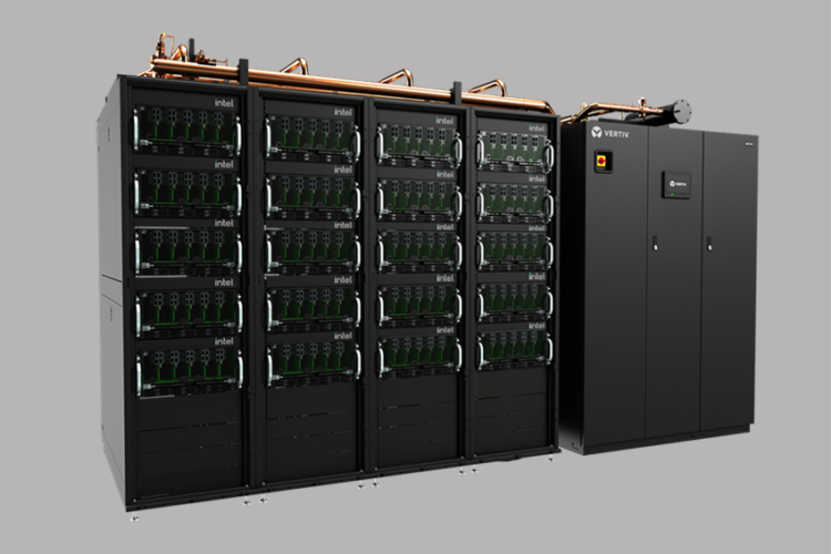 Vertiv và Intel hợp tác phát triển Giải pháp làm mát bằng chất lỏng cho bộ tăng tốc AI