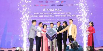 Ngày hội mua sắm trực tuyến 2023 - khai mở tiềm năng thương mại điện tử và du lịch tại chợ di sản Bến Thành - 1