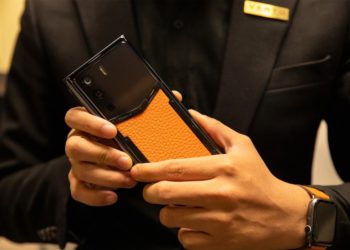 Vertu biểu tượng quà tặng cuối năm sang trọng trong giới thượng lưu Việt Nam