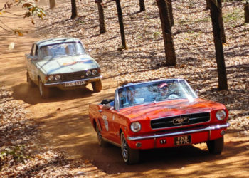 25 chiếc xe hơi cổ đua xuyên quốc gia trong 25 ngày