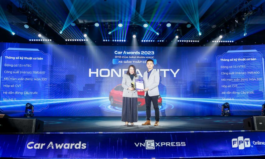 Honda CR-V và Honda City giành giải 'Ô tô của năm' - 2