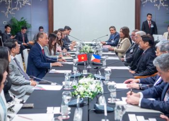 Vingroup và VinFast trình làng kế hoạch đầu tư vào Philippines trong cuộc gặp với Tổng thống Ferdinand Marcos Jr - 1