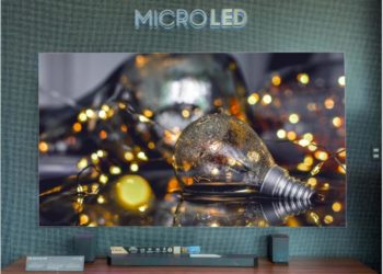 Người Việt Nam đầu tiên sở hữu TV Samsung MICRO LED trị giá 3,5 tỷ - 4