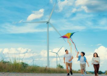 Ra mắt sản phẩm bảo hiểm liên kết đơn vị với quỹ đầu tư đóng góp vào phát triển bền vững đầu tiên tại Việt Nam