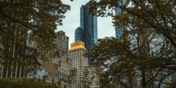 Việt Nam top 5 Châu Á về tăng dân số siêu giàu, vượt Hàn Quốc, Hồng Kông, Singapore (2023-2028) - 1